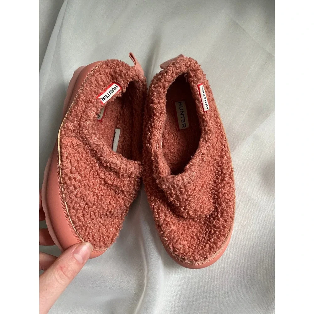 Hunter Sherpa Slip On Fuzzy Pink Shoes Clogs‎ Girl's 11 Preppy Winter Scandi Fur
